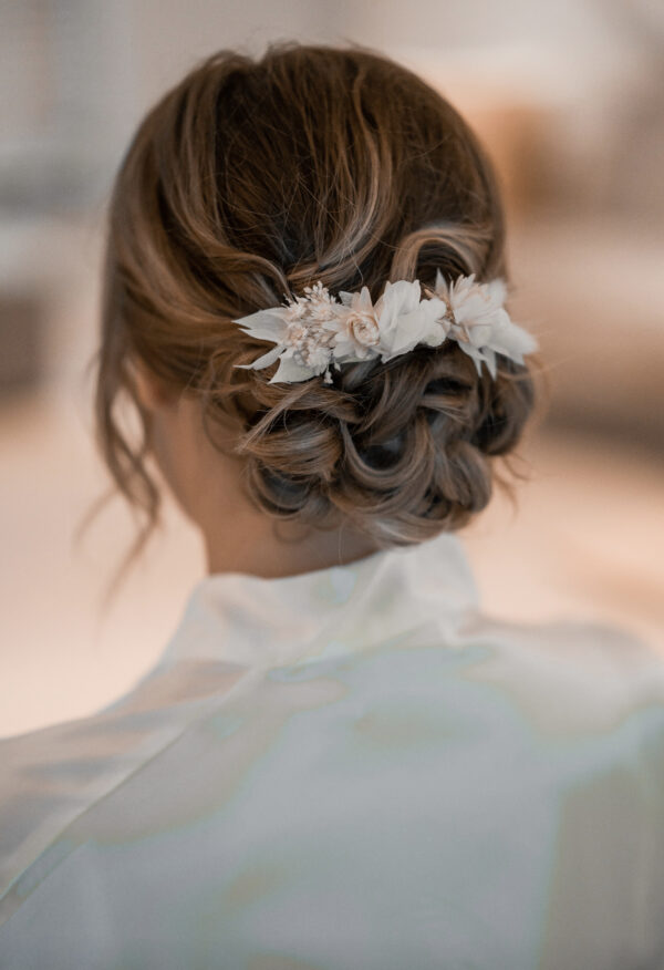 La petite coiffe-cheveux Anne